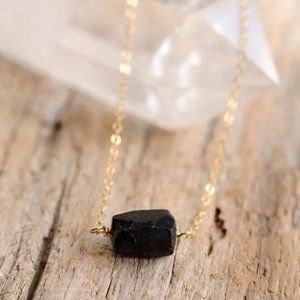 BRAND NEW Black Tourmaline Raw Nugget Dainty 14K Gold-Fill Necklace Chain 18''